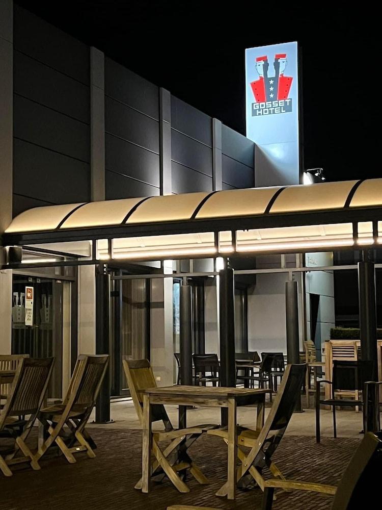 Gosset Hotel Grand-Bigard Extérieur photo