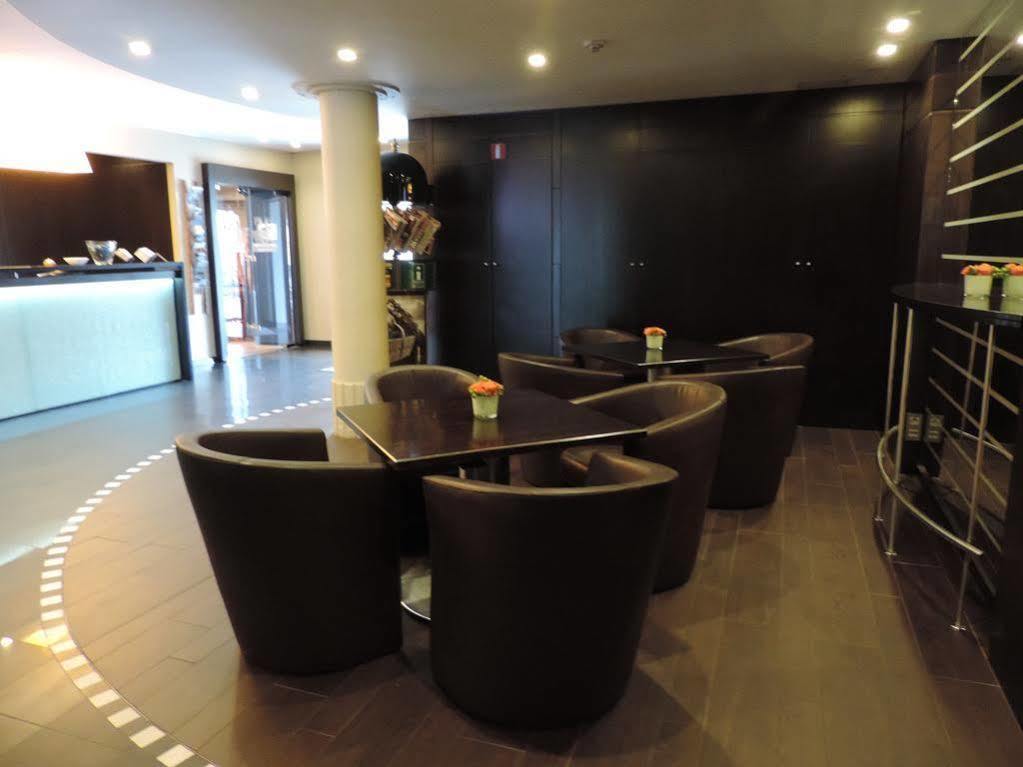 Gosset Hotel Grand-Bigard Extérieur photo